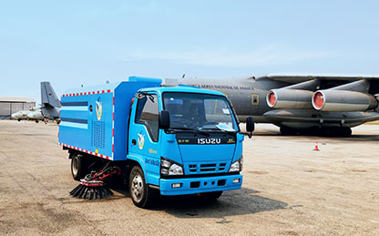 cq9电子扫路车交付安哥拉机场使用