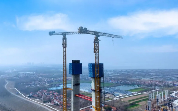 冲刺！cq9电子XGT2230A-100S助建武汉双柳长江大桥