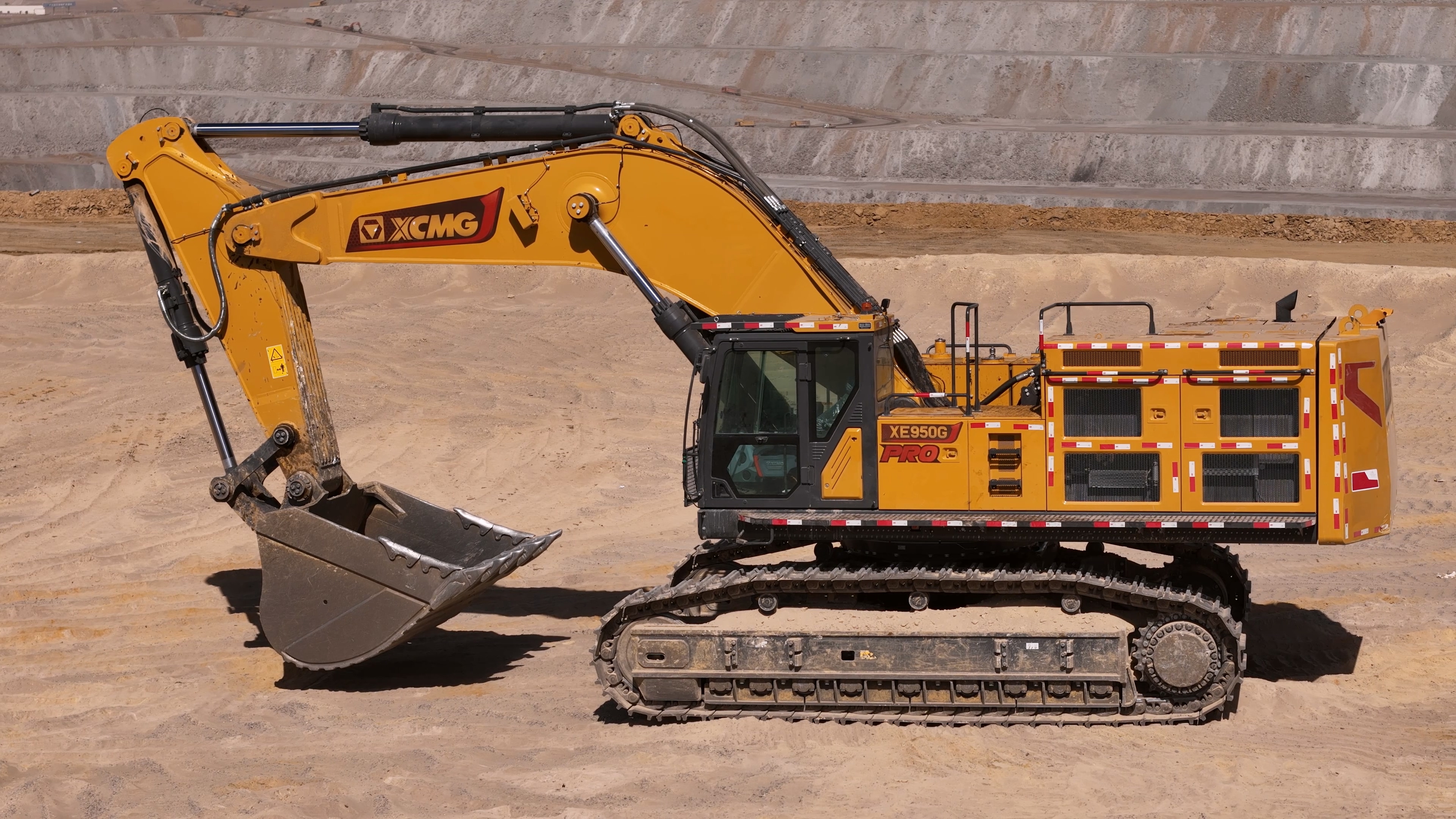 “油”我掌控， “省”者为王！cq9电子XE950G Pro矿用挖掘机品质之选