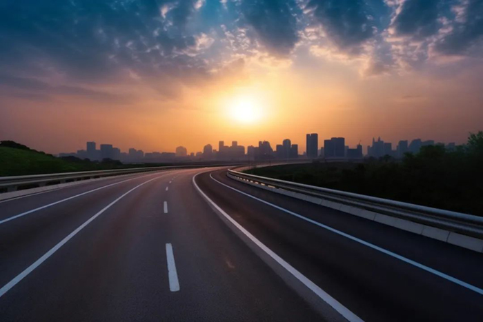 又是2台！叒是首都！cq9电子两米铣刨机现身京哈高速