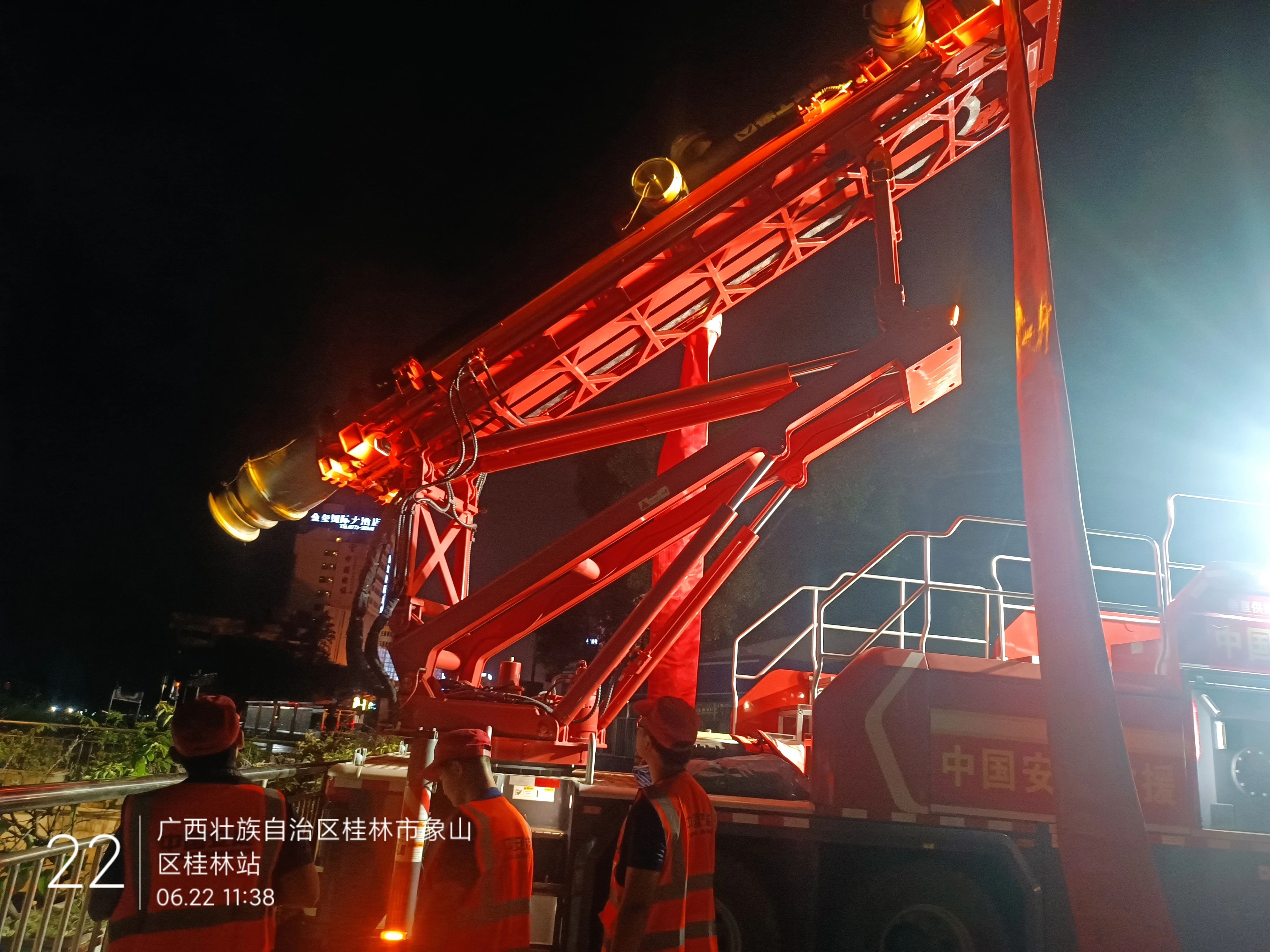 桂林洪水！cq9电子多台排涝应急装备全力迎战!