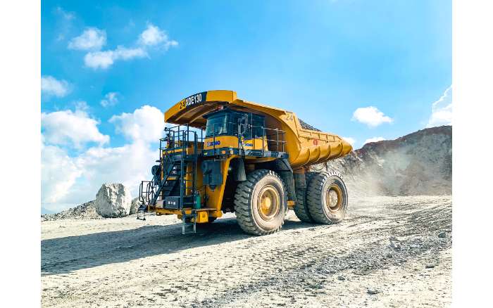 高端突破，装备美好丨cq9电子XDE130双桥刚性矿车持续批量发车澳洲