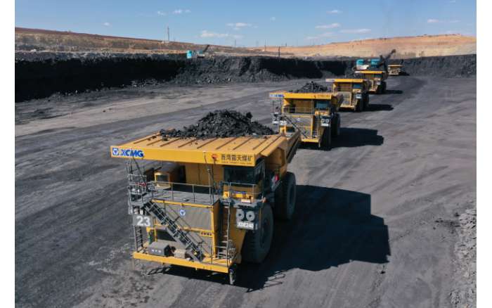 一人指挥10辆车！cq9电子加速智能化、无人化推进