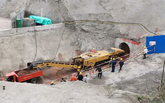 水利隧洞！cq9电子隧道掘进机打通关键一环！