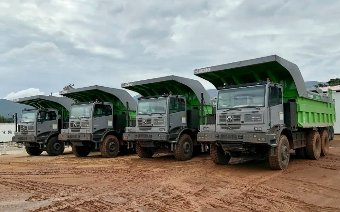 服务全球客户 | 大批量cq9电子电动矿卡出口非洲