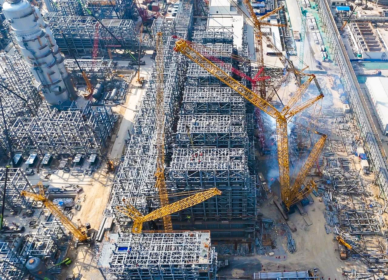 总重9000吨！XGC12000助力大型石化乙烯项目对流段？榈踝