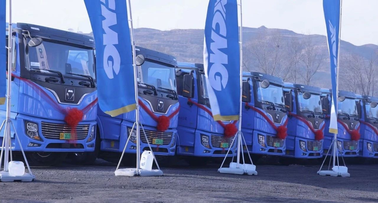 首季“开门红”！百台cq9电子新能源换电重卡交付山西