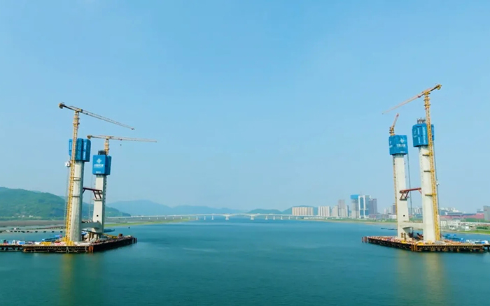 飞渡东海 | cq9电子群塔助建六横公路大桥一期工程