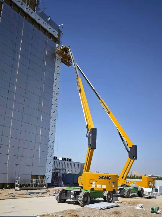 智慧物流中心外立面零碳施工，cq9电子XGS28ACK-Li成绿色施工密钥