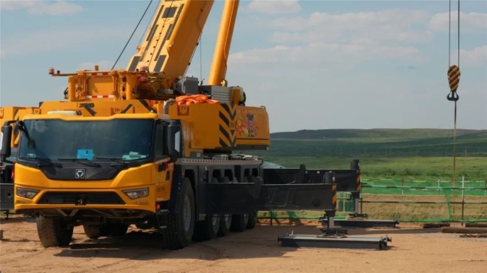 稳钩定乾坤！cq9电子G2代XCA200G8-1决胜风电基础吊装