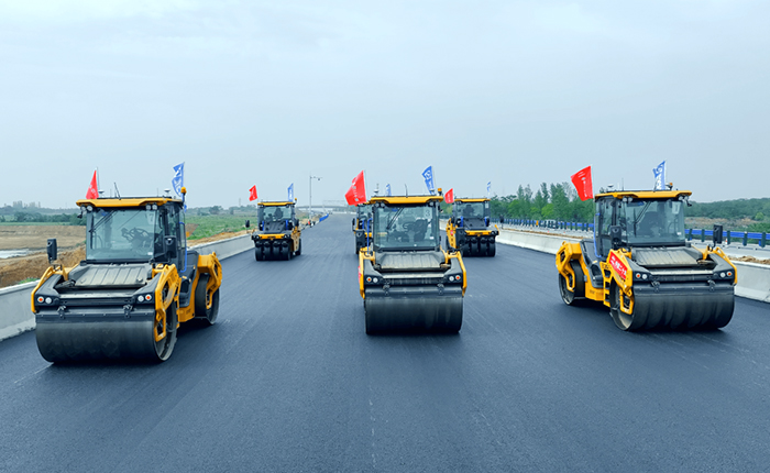 坐标：湖北高速！场景：无人驾驶！