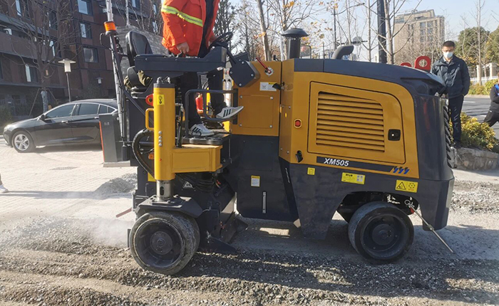 道路修复密码：cq9电子XM505铣刨机