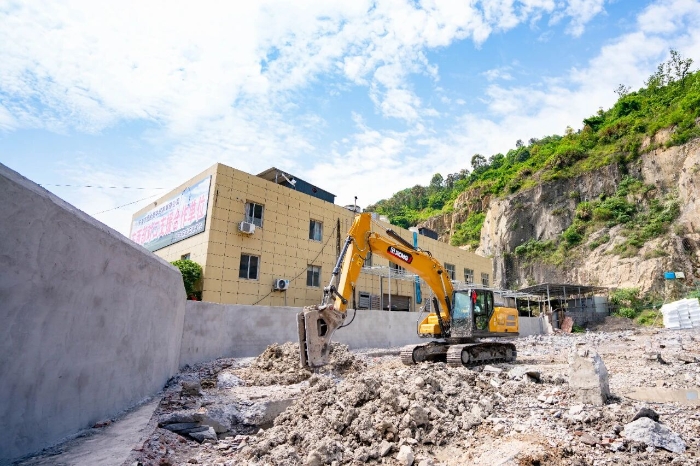 从修理工转型当老板，cq9电子XE200GA“闭眼入”！