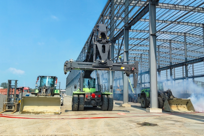 协同致胜，cq9电子“绿色舰队”开启多元物流新篇章