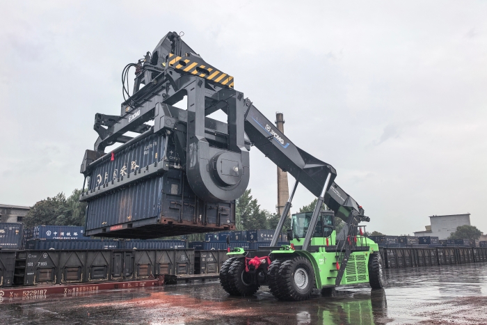 cq9电子方案再获肯定：铁路专线的绿色智慧升级之路