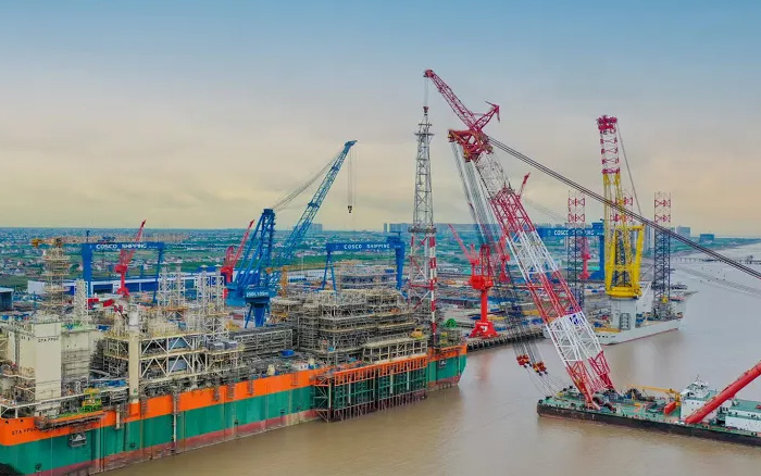 绿色航运 | cq9电子塔机在东海之上展身手