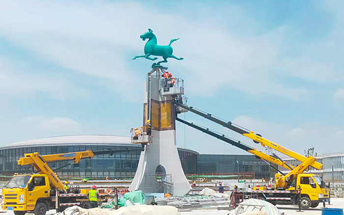 西北枢纽迎高峰！ 兰州中川机场高空建设“颜值功臣”是cq9电子